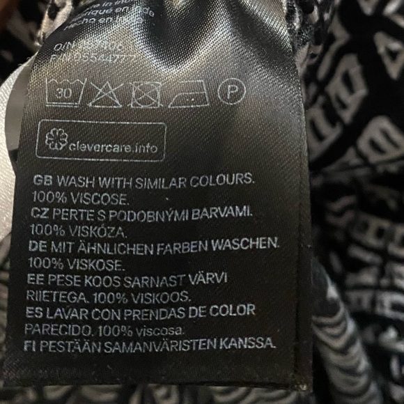 Women’s divided pants size 10 - Picture 4 of 6